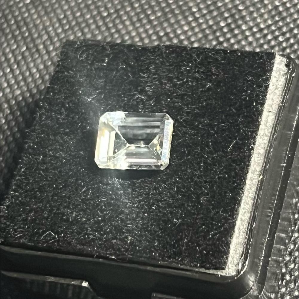 1.80 Carat Rectangular Cut Lab Created White Topa… - image 5